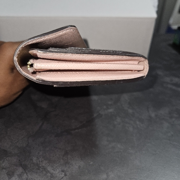 Louis Vuitton Sara wallet Rose Ballerine - Picture 12 of 16